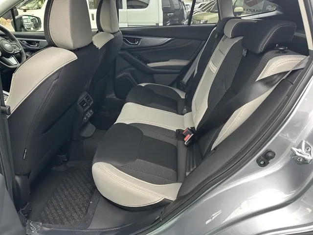 レヴォーグ(スバル)リミテッド EX中古車 4