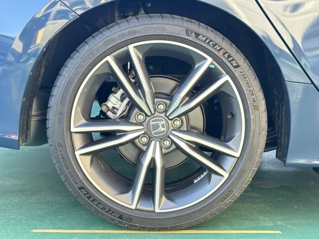 シビック(ホンダ)e：HEV EX サンルーフ登録済未使用車 12