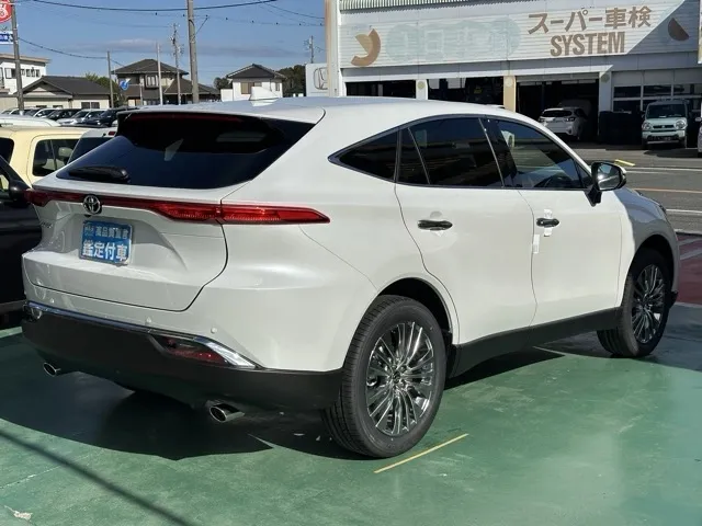 ハリアー(トヨタ)Z登録済未使用車 10