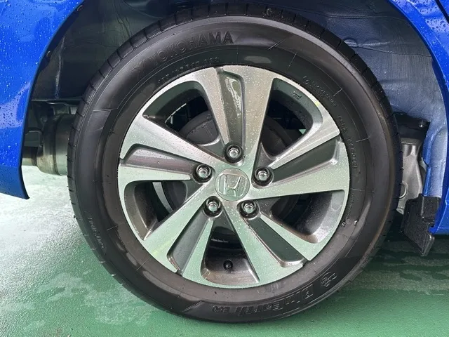 フリード(ホンダ)G Sパッケージ登録済未使用車 11