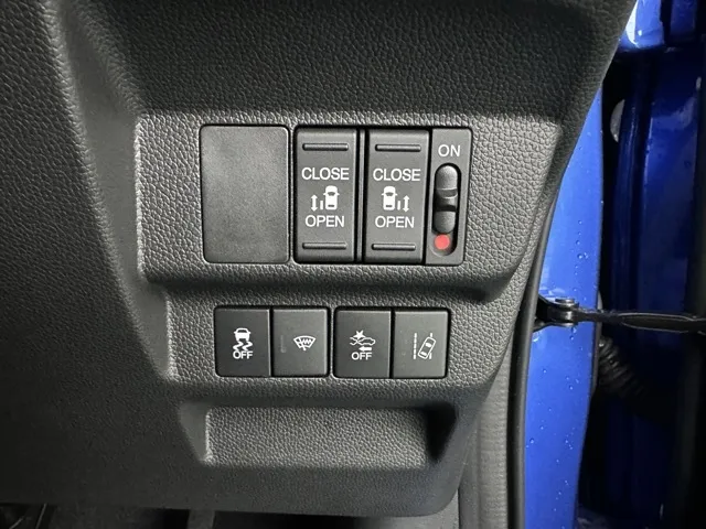 フリード(ホンダ)G Sパッケージ登録済未使用車 13