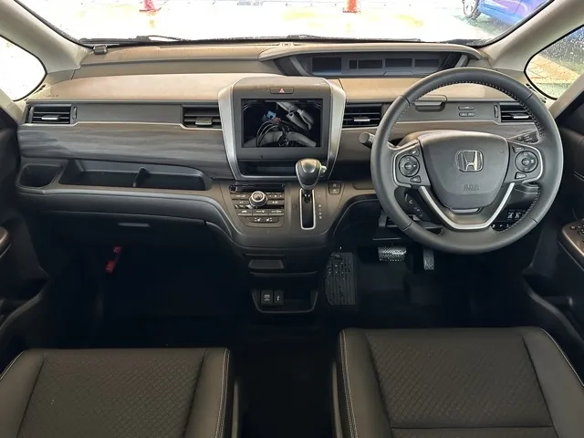 フリード(ホンダ)G Sパッケージ登録済未使用車 5