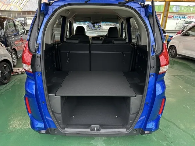 フリード(ホンダ)G Sパッケージ登録済未使用車 7