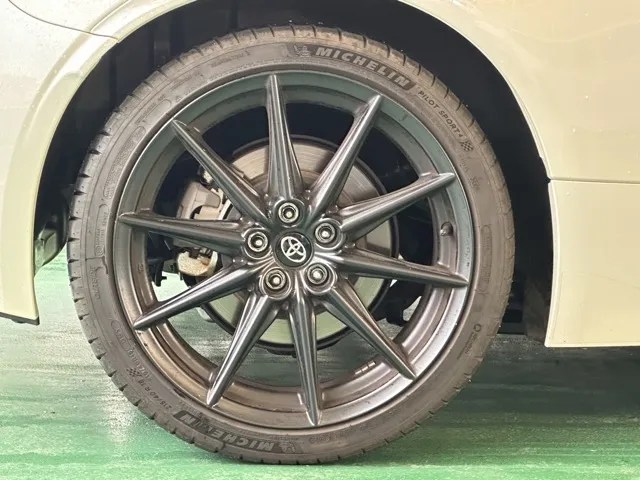 GR86(トヨタ)RZ AT中古車 10