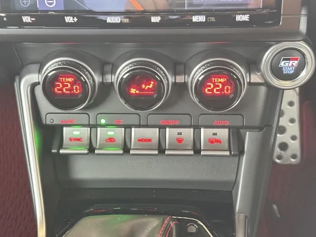 GR86(トヨタ)RZ AT中古車 13