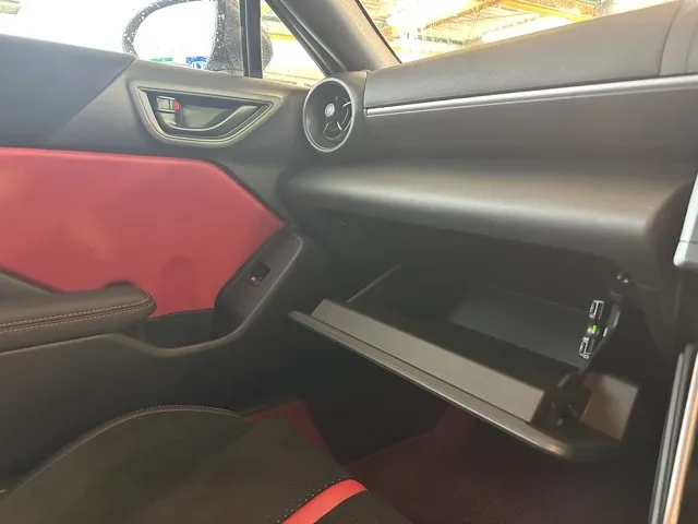GR86(トヨタ)RZ AT中古車 25