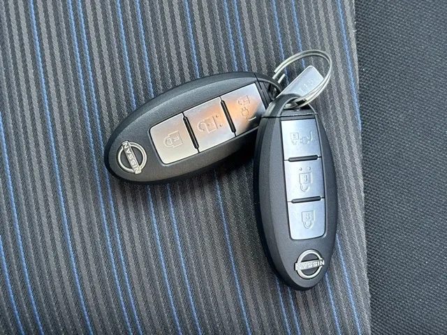 リーフ(ニッサン)Ｘ中古車 28