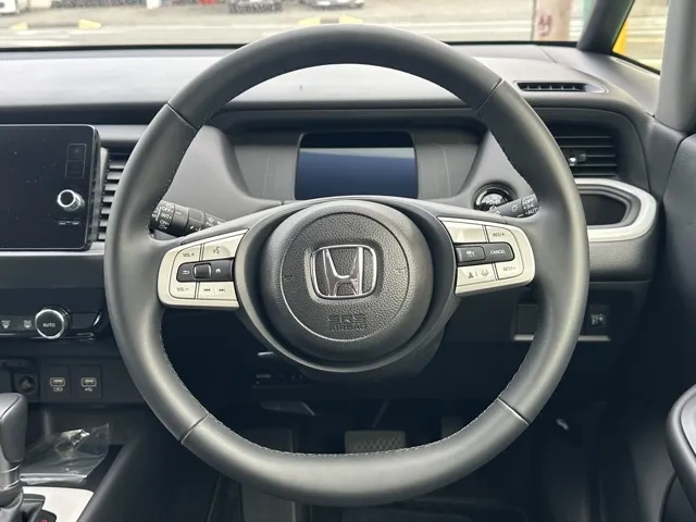 フィット(ホンダ)e：HEV ホーム中古車 6