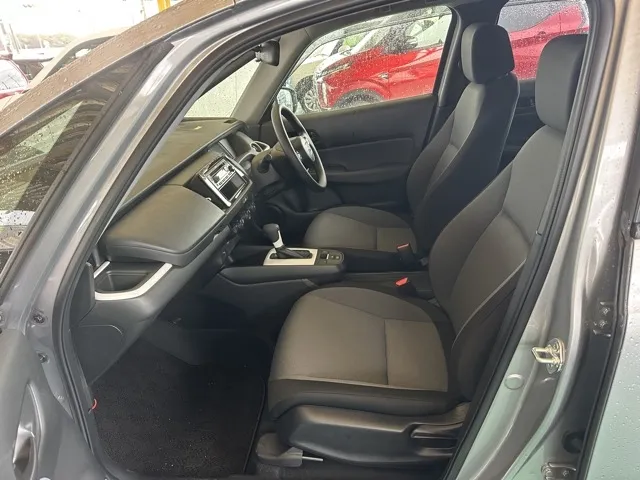 フィット(ホンダ)ベーシック中古車 3