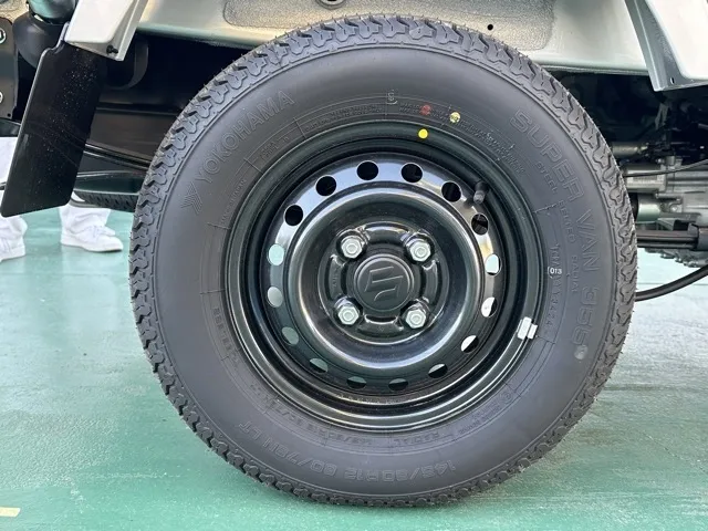 キャリートラック(スズキ)スーパーキャリイXリミテッド 4WD AT届出済未使用車 9