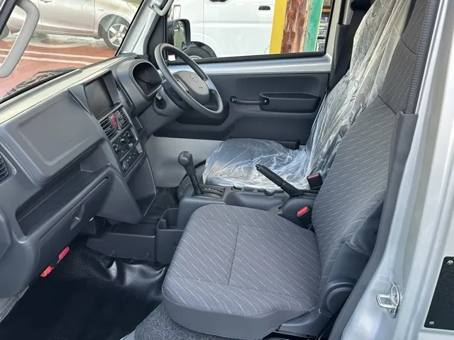 キャリートラック(スズキ)スーパーキャリイXリミテッド 4WD AT届出済未使用車 3