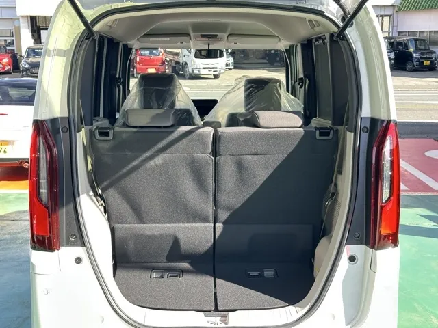 N-BOX(ホンダ)ダムド アンジー届出済未使用車 10
