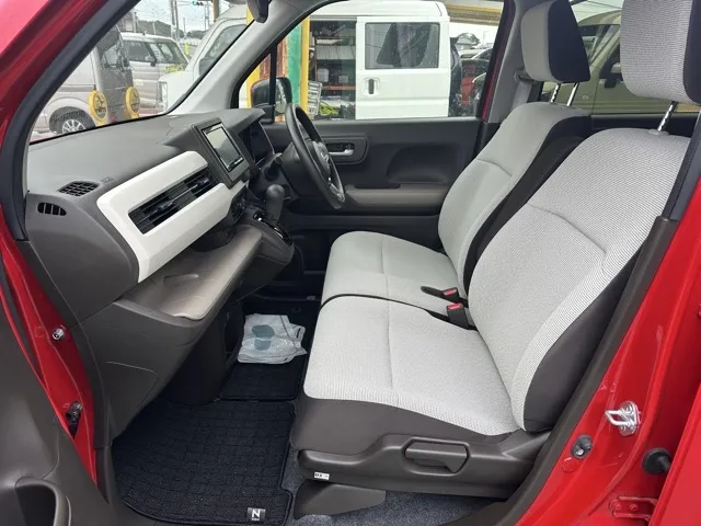 N-WGN(ホンダ)L ホンダセンシング中古車 3