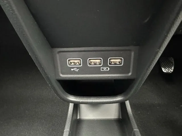 N-ONE(ホンダ)ＲＳ ６ＭＴ届出済未使用車 14