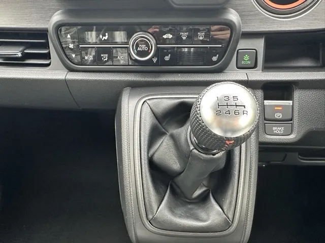 N-ONE(ホンダ)ＲＳ ６ＭＴ届出済未使用車 15