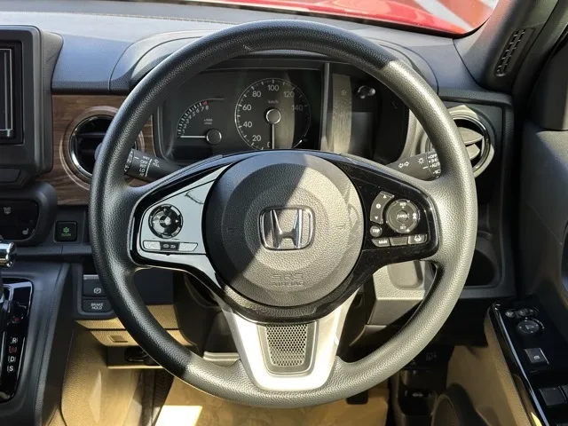 N-ONE(ホンダ)オリジナル スタイルプラスアーバン中古車 6