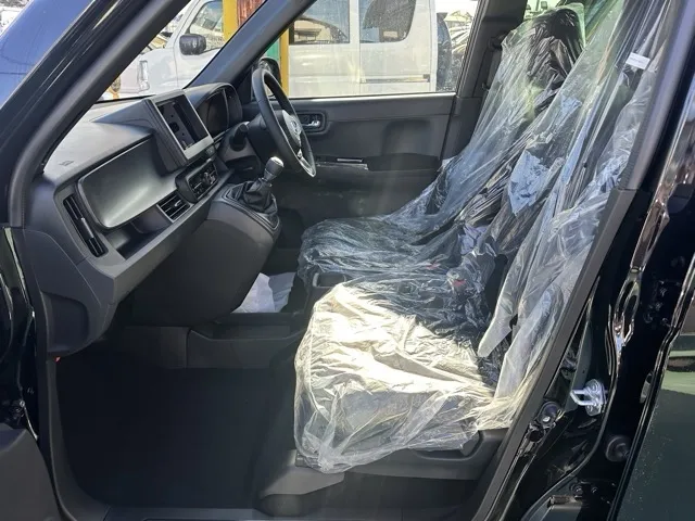 N-ONE(ホンダ)ＲＳ ６ＭＴ届出済未使用車 3