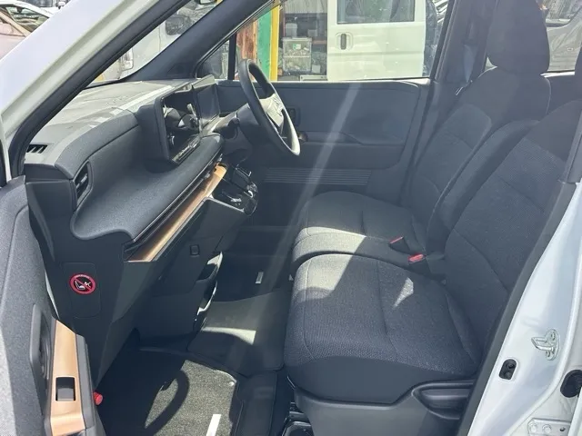サクラ(ニッサン)G中古車 3