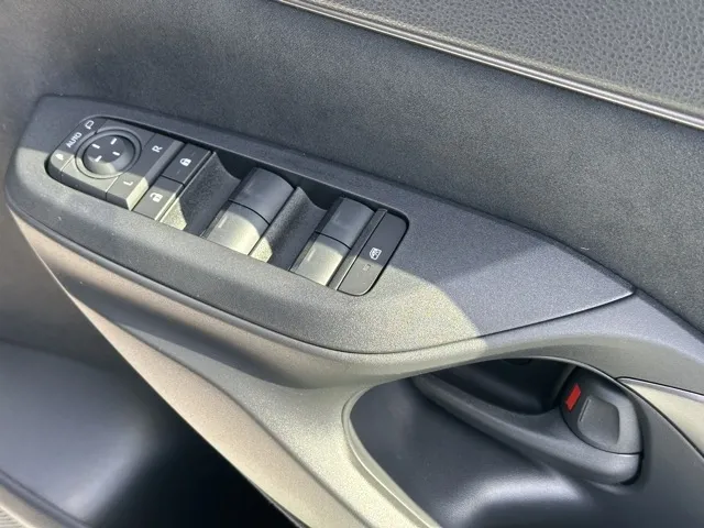 ヤリスクロス(トヨタ)ハイブリッドZ パノラミックビュー登録済未使用車 14