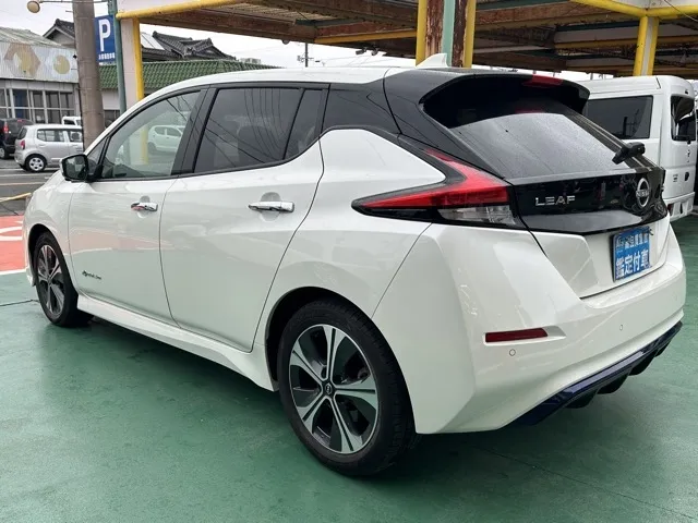 リーフ(ニッサン)X Vセレクション中古車 2