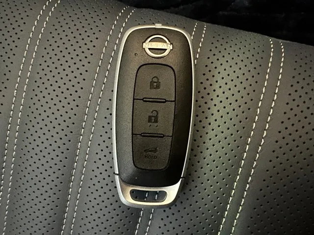 アリア(ニッサン)B9 e-4ORCE リミテッド中古車 25