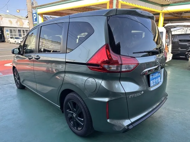 フリード(ホンダ)G BLACK STYLEレンタＵＰ 2