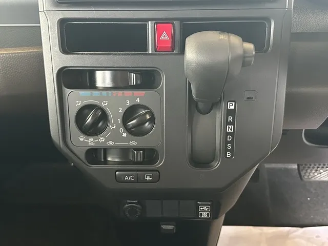 ルーミー(トヨタ)Ｘ中古車 17