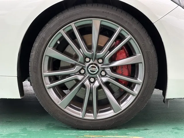 スカイライン(ニッサン)400R中古車 12