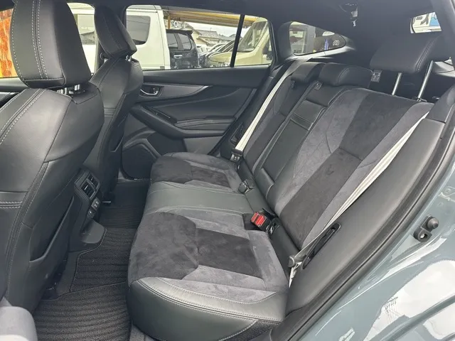 レヴォーグ(スバル)STIスポーツシャープ中古車 4