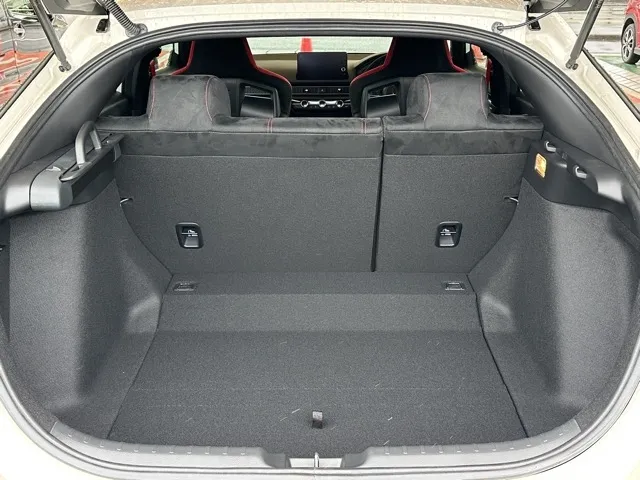シビック(ホンダ)タイプR登録済未使用車 8