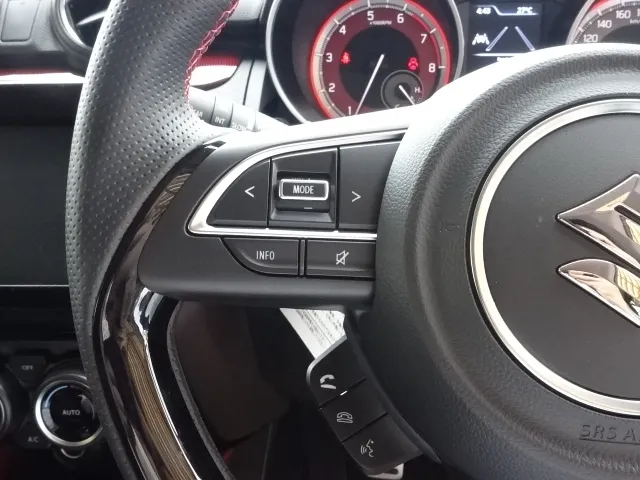 スイフト(スズキ)ベースグレード　セーフティサポート MT登録済未使用車 19