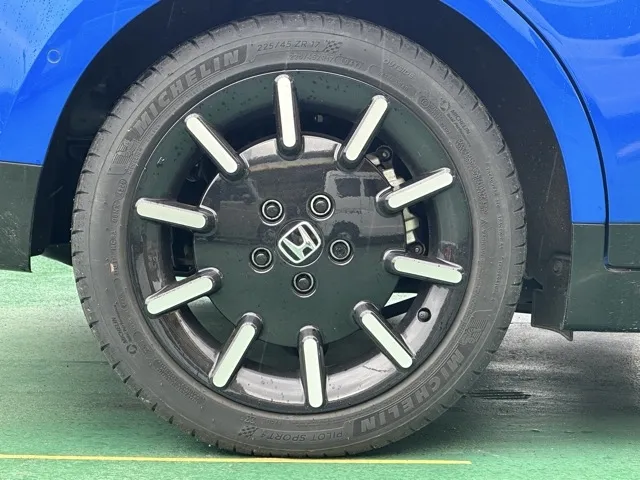 HONDAe(ホンダ)アドバンス中古車 13