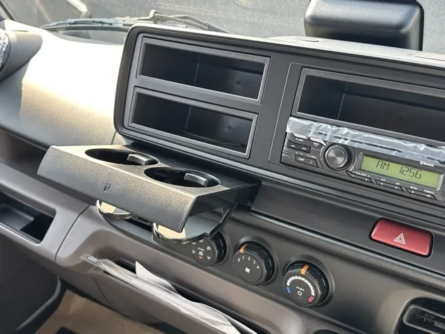 キャンター(三菱)３ｔ ローダースライドダンプ登録済未使用車 18