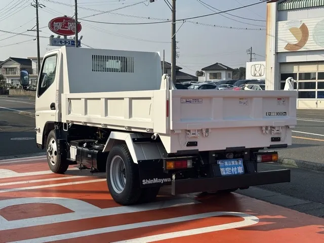 キャンター(三菱)３ｔ ローダースライドダンプ登録済未使用車 24