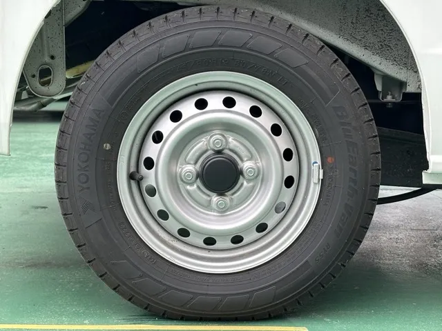 エブリイ(スズキ)NV１００クリッパーDX 4WD 5AGSレンタＵＰ 11