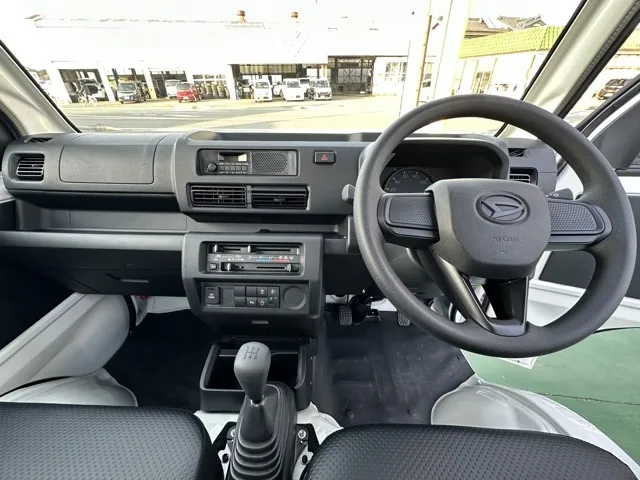 ハイゼット(ダイハツ)スタンダード SA非装着車 MT 2WD届出済未使用車 4