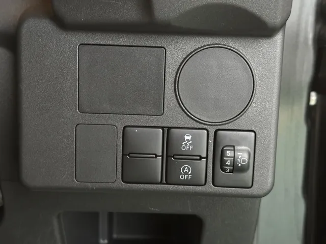 ピクシスメガ(トヨタ)D中古車 12