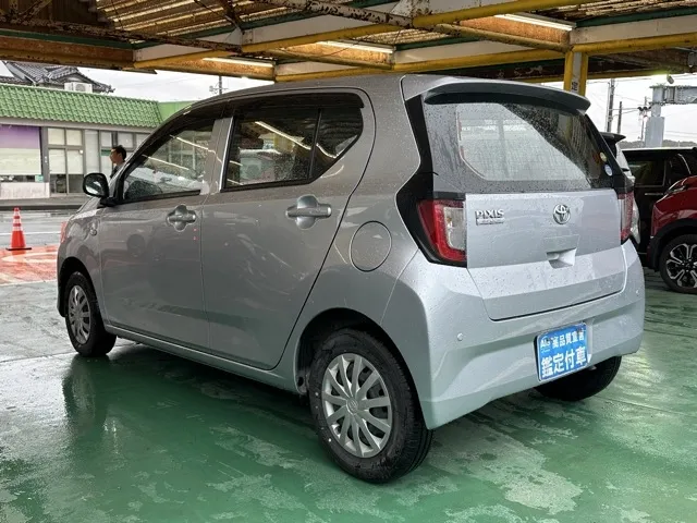 ミライース(ダイハツ)ピクシスエポック L SAⅢ中古車 2