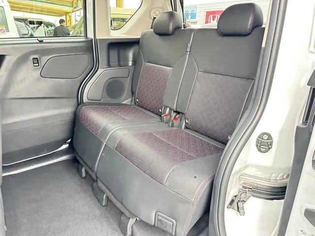 ルークス(ニッサン)ハイウェイスターＧターボ 中古車 4