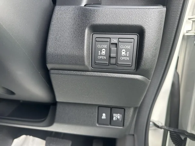 N-BOX(ホンダ)N-BOXカスタム 両側PSD届出済未使用車 14
