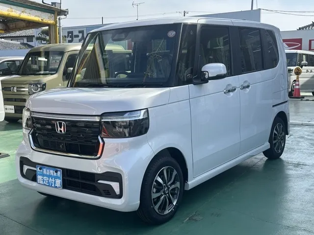 N-BOX(ホンダ)N-BOXカスタム 両側PSD届出済未使用車 1
