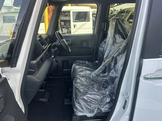N-BOX(ホンダ)N-BOXカスタム 両側PSD届出済未使用車 3
