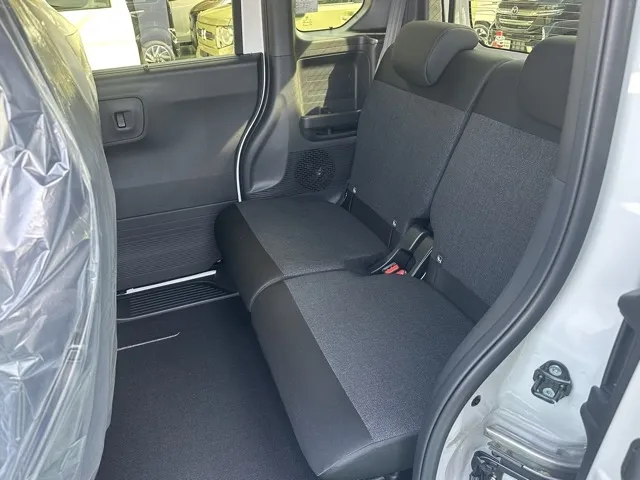 N-BOX(ホンダ)N-BOXカスタム 両側PSD届出済未使用車 4