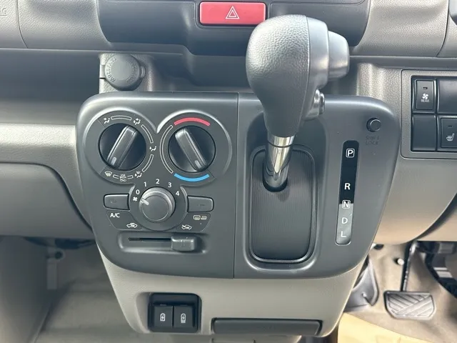 エブリイ(スズキ)JOINターボ　４ＷＤ届出済未使用車 14
