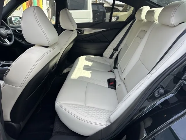 スカイライン(ニッサン)400R中古車 4
