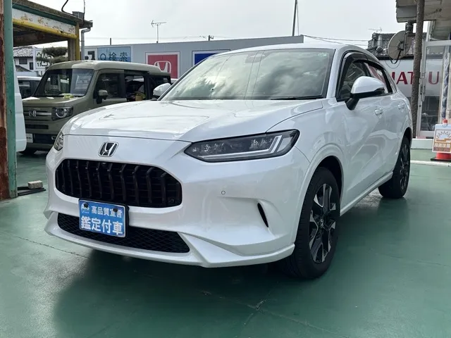 ZR-V(ホンダ)e：HEV Z登録済未使用車 1