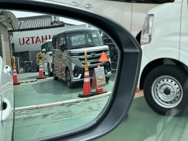 アリア(ニッサン)B6登録済未使用車 11