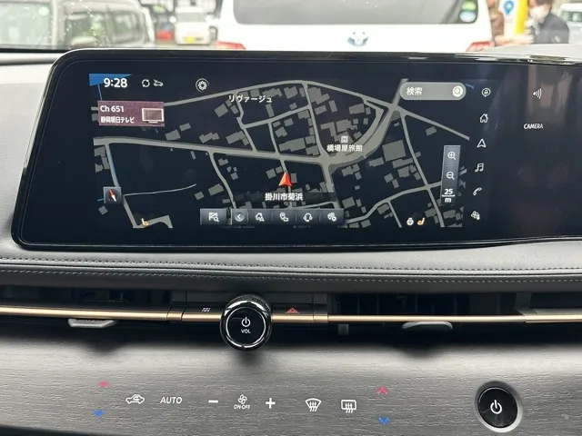 アリア(ニッサン)B6登録済未使用車 15