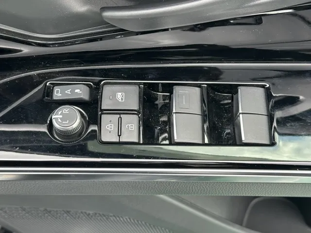 bZ4X(トヨタ)Z中古車 12