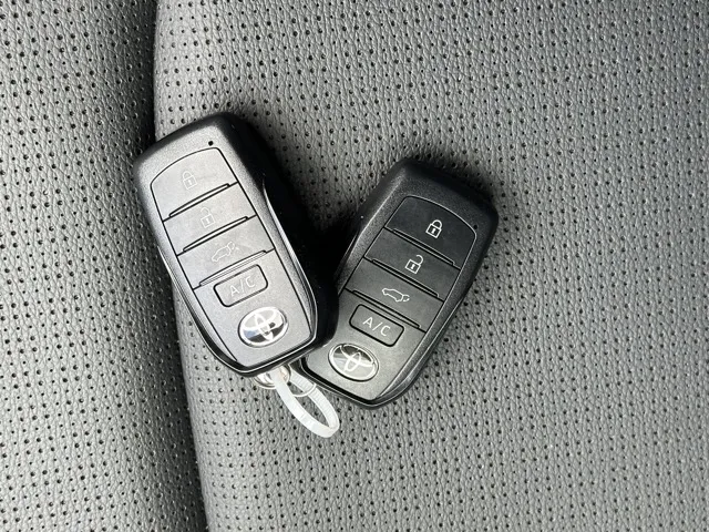 bZ4X(トヨタ)Z中古車 27